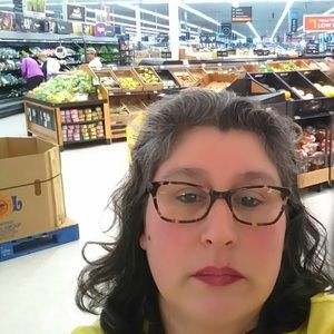 Meet your Posher, Tina